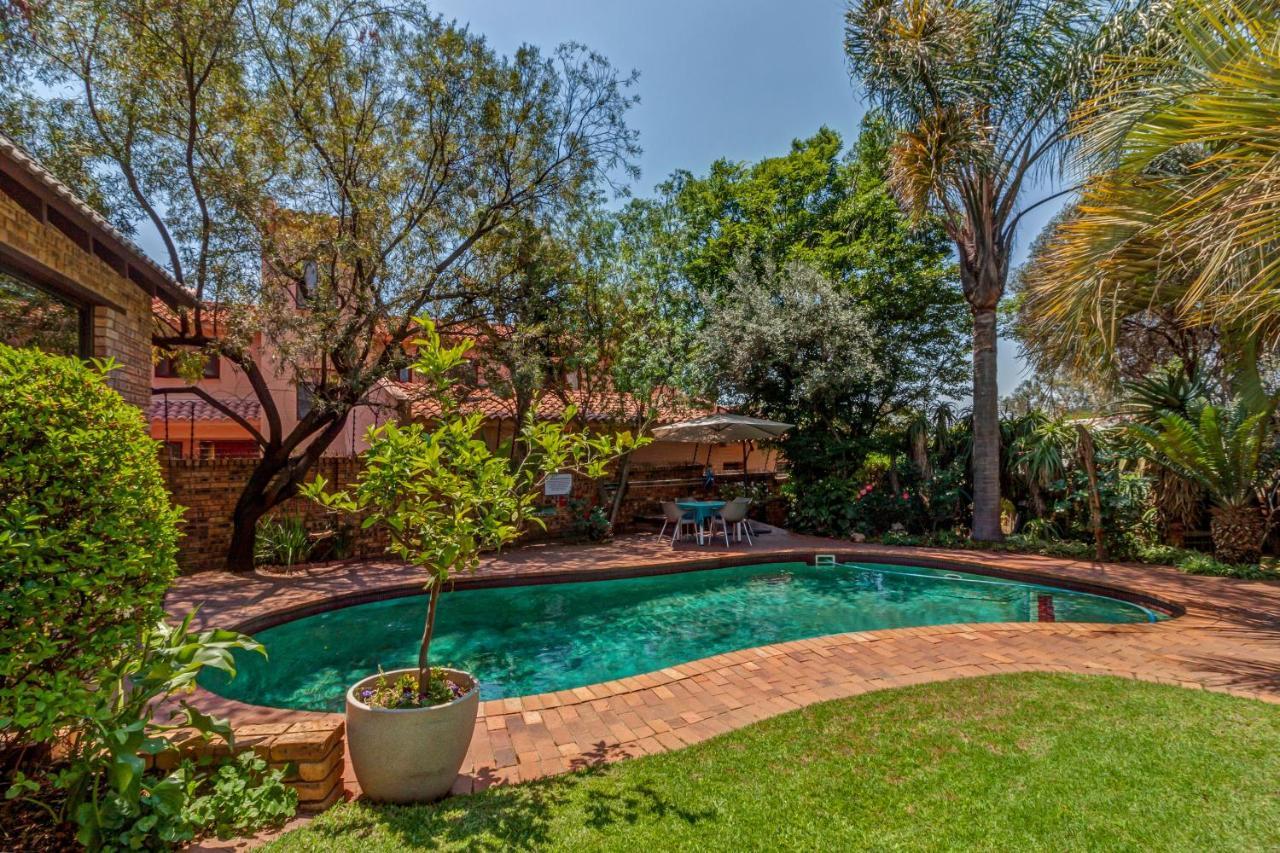 The Dorr Guest House Sandton Zewnętrze zdjęcie